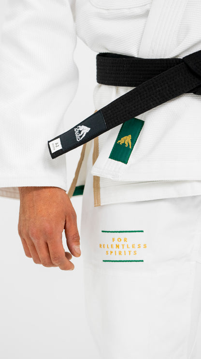 Kimono Blanco+ Rashguard No Gi + Short + Cinturon Gratis